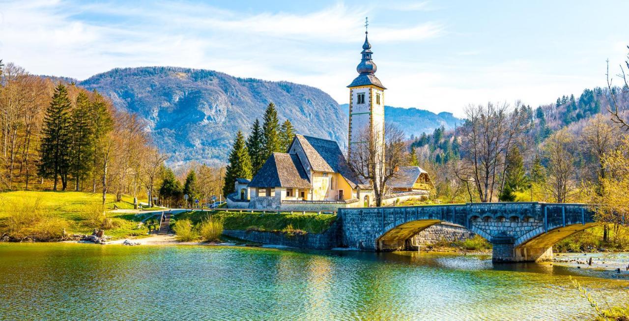 Apartments Sara Bohinj ภายนอก รูปภาพ